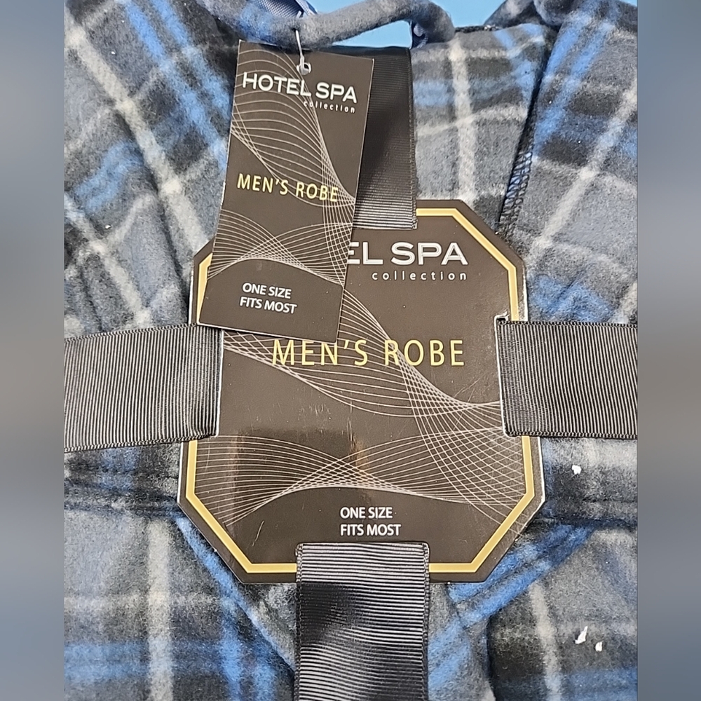 NWT Hotel Spa Collection Mens Robe - Picture 2 of 3